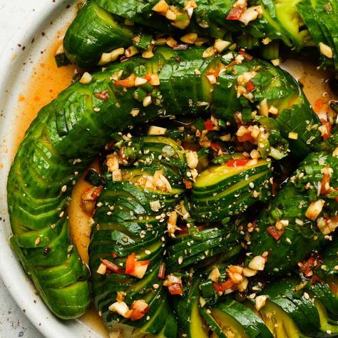 Asian Cucumber Salad with Chili and Garlic Salad With Chili, Cucumber Salad Dressing, Japanese Cucumber, Marinated Cucumbers, Asian Cucumber Salad, Cucumber Salad Recipe, Garlic Noodles, Chicken Steak, Cucumber Recipes Salad