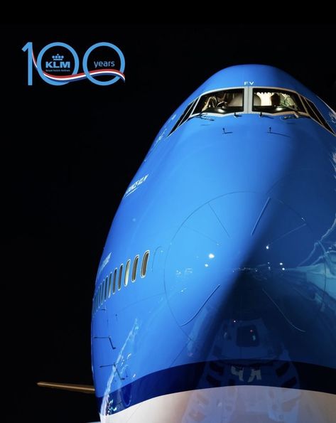 Airbus A380 Cockpit, Klm Airlines, Plane Photos, Commercial Plane, Klm Royal Dutch Airlines, Small Aircraft, Airplane Wallpaper, Airplane Photography, Boeing Aircraft