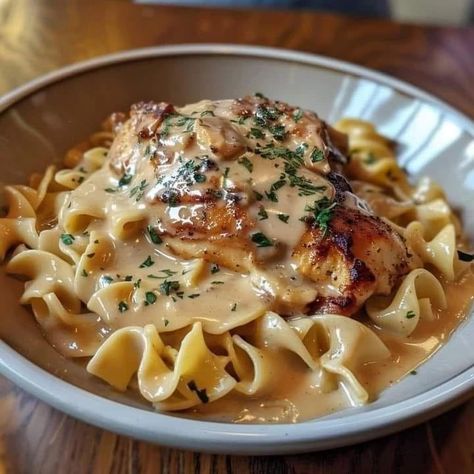 Chicken with Buttered Noodles Meat Main Dishes Dinners, Brown Butter Chicken Pasta, Entree Recipes Dinner, Chicken Butter Noodles, Buttered Noodles With Chicken, Noodles With Chicken Recipes, Chicken Thigh And Noodle Recipes, Delicious Fall Dinner Recipes, Chicken With Butter Noodles