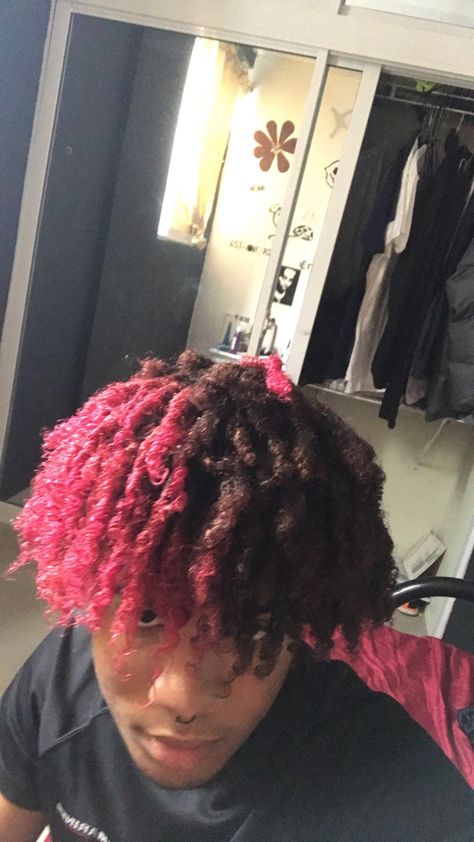 Red Dyed Curly Hair Men, Black Guy With Pink Hair, Pink Curly Hair Men, Pink And Black Dreads Men, Pink Locs Men, Curly Dyed Hair Men, Wolf Cut Boy, Dyed Curly Hair Men, Black Men Hair Colour