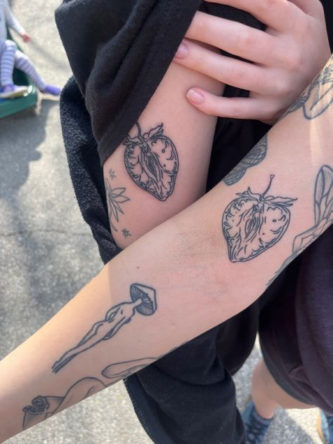 Knee Tattoo Matching, Just The Two Of Us Tattoo, Two Part Tattoos, Matching Sleeve Tattoos, Matching Fruit Tattoos, Berry Tattoo Design, Matching Plant Tattoos, Sibling Tattoos For Two, Strawberry Fields Tattoo