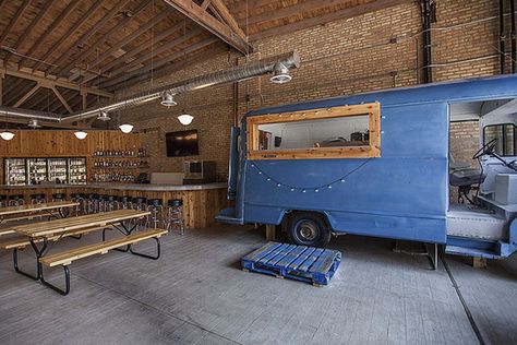 Indoor Food Truck, Food Truck Park, Boat Bar, Brewery Ideas, Arcade Bar, Food Park, Garage Restaurant, Burger Restaurant, Van Ideas