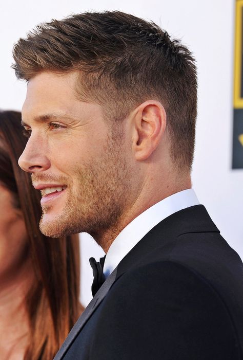 Mens Haircut Fine Hair Medium Length, Tatts Men, Blonde Mens Haircut, Short Mens Haircut Simple, Mens Haircut Long On Top Short On Sides, Jensen Ackles Haircut, Normal Men, Crew Cut Haircut, Gents Hair Style