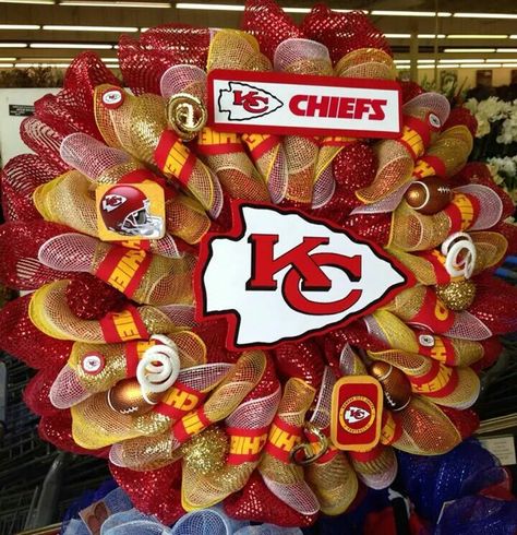 Kansas City Chiefs Wreath Diy, Kc Chiefs Wreath Deco Mesh, Sports Team Wreaths Diy, Diy Kansas City Chiefs Gifts, Kc Chiefs Wreath, Chiefs Wreath Diy, Kansas City Chiefs Wreath, Kansas City Chiefs Decor, Chiefs Wreath