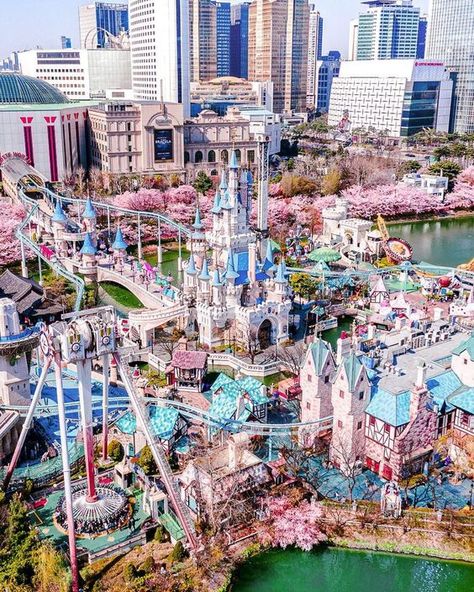 Lotte World, Seoul, South Korea Landscape South Korea Culture, South Korea Photography, Seoul Korea Travel, Seoul Travel, South Korea Seoul, Lotte World, Disney Fun Facts, South Korea Travel, Korea Travel