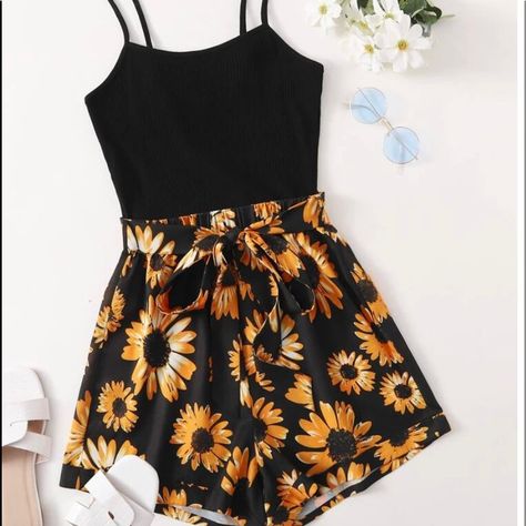 1 Romper New In Bag, An Identical One Worn Once, And Another Romper Worn Twice, As Well. No Damage. I Just Lost A Lot Of Weight And They No Longer Fit. Super Cute. All Fit Size M-Xl Sunflower Outfit, Everyday Outfits Summer, Cami Romper, Floral Cami, Cute Rompers, Sunflower Print, Simple Trendy Outfits, Cute Everyday Outfits, Cute Simple Outfits