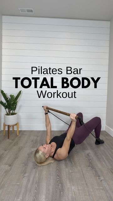 Stretched Fusion Pilates Bar Workout, Bar Workout At Home, Pilates Bar Workout For Beginners, Beginner Gym Workout Routine, Yoga For Pelvic Floor, 7 Minutes Workout, Pilates Bar Exercises, Biggest Loser Challenge, Pilates Bar Workout