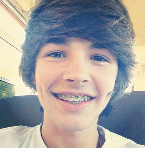 Boys with braces <3 Guys With Braces, Tumbler Boys, Cute Braces, Scene Boys, Emo Guys, Cute Emo, Tumblr Boys, The Perfect Guy