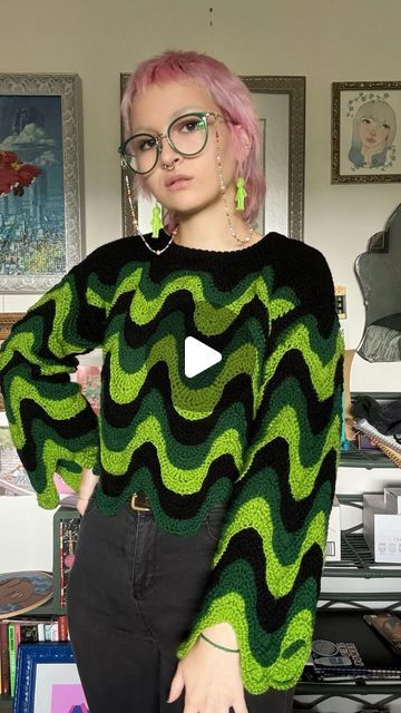 Cal hyde on Instagram: "I bought the yarn for this back when I had green hair lol, but I finally got around to making this sweater by @maeli_designs that’s been on my ‘to do list’ since the pattern dropped. 
It’s such a unique design and I found it really quick to work up the because all the stitches are a little different so I was very engaged 🤩🤩
.
.
.
.
.
.
.
.
.
.
.
.
.
.
.
.
.
.
.
.
.
.
.
.
#crochet #meltdownsweater #maelidesigns #sweater #crochetsweater #crochettop #crochetpattern #crochetersofinstagram #handmade #queercrochet #crochetaustralia #jumper #crochetjumper #nonbinaryartist" Green Crochet Jumper, Crochet Jumper, Green Hair, Crochet Sweater, To Do List, To Work, Crochet Top, Unique Design, Jumper