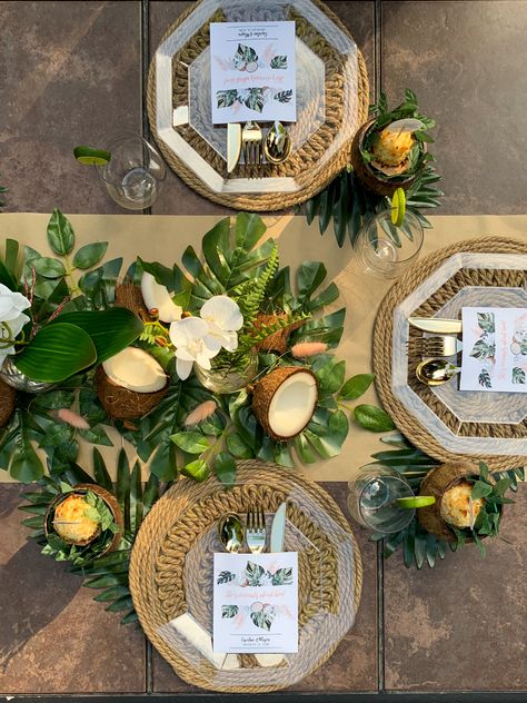 Hawaiian Themed Bridal Shower Ideas, Elegant Luau Party, Hawaiian Bridal Shower Ideas, Tropical Bridal Shower Ideas, Bridal Shower Tropical Theme, Tropical Theme Bridal Shower Decor, Tropical Wedding Dinner Setting, Wedding Shower Tropical Theme, Tropical Plant Wedding Decor