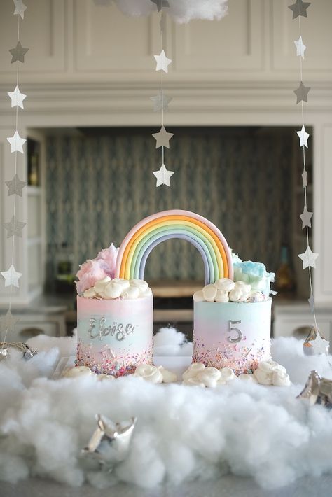 Twins 3rd Birthday Cake, Rainbow 1st Birthday Party Ideas, Twin Rainbow Cake, Rainbow Princess Birthday Party, Pastel Rainbow Party Ideas, Twin Girls First Birthday Party Ideas, Twins Cake Ideas, Twins Birthday Party Themes, Twins First Birthday Party Ideas