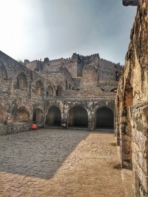 Inside view of Golconda Fort Hyderabad Golconda Fort Hyderabad, Golconda Fort, Travel Photoshoot, Mr. Hyde, Vintage India, Travel Brochure, Diy Art Painting, Best Location, Hyderabad