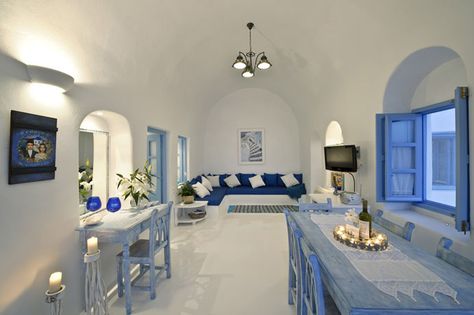 Villa Aqua, Santorini, Villas in Greece, self catering villas in Greece, holiday accommodation and villas in Greece, Pretty Greek Villas Greek House Interior, Greek Style Home, Greek Bedroom, Greek Interior Design, Greece Homes, Greece House, Santorini House, Built In Sofa, Greek Decor