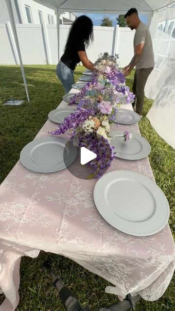 Orlando Picnic Event Decor & Balloons on Instagram: "Lavender Tea Party 💜 🫖   …..another Bridgerton inspired tablescape!   We will never get over this aesthetic!   TAG your yea time bestie! 🫖💝  ••••••••••••••••••••••••••••••••• #bridgerton #bridgertoninspired #lavendertheme #lavenderaesthetic #picnicparty #picnicbirthday #birthdaypicnic #orlandopicnic #picnicorlando #orlandopartydecor #eventdecorideas #partydecorinspo #tablescapes #floraltablerunner  #teatime #teapartytime" Bridgerton Picnic Aesthetic, Bridgerton Inspired Party, Bridgerton Tablescape, Lavender Tea Party, Lavender Picnic, Tea Party Aesthetic, Tea Party Picnic, Bridgerton Birthday Party, Yea Party