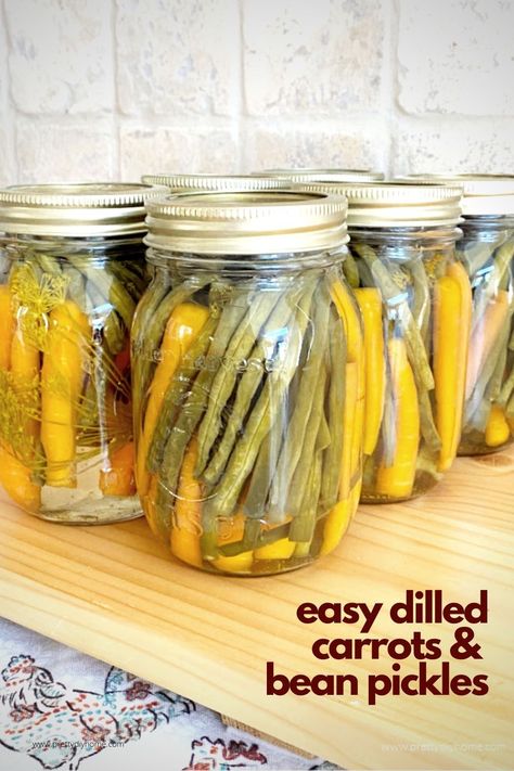 Homemade fresh carrots and bean make such good dill pickles. I love canning them together, as you get two flavours and the colour is so nice. If someone likes to eat pickles, it seems like dill is always their favorite flavour, give these a try the next time you grab some fresh veggies. Dilled Carrots, Sweet Pickles Homemade, Dill Carrots, Easy Pickle, Pickled Green Beans, Dill Pickle Recipe, Carrots And Green Beans, Pickles Recipe, Canning Recipe