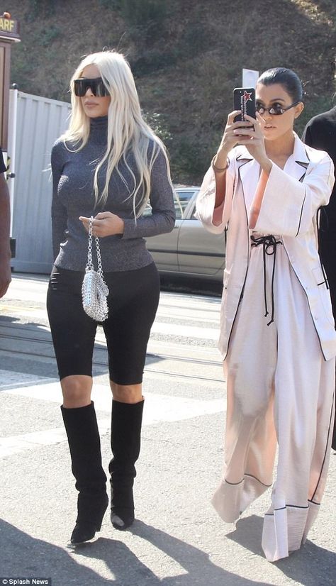 Khloe And Kourtney, Coco Bliss, Kardashian Fashion, Kim And Kourtney, Kim Kardashian Outfits, Track Suits, Kim K Style, Kardashian Outfit, Celebrity Style Inspiration