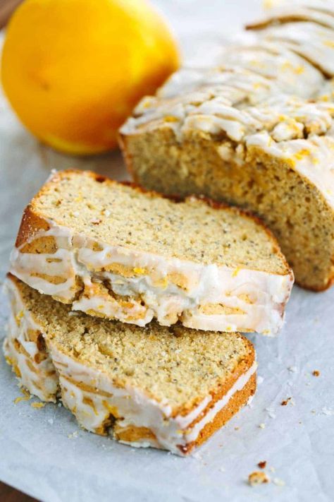 Lemon Yogurt Cake with Chia Seeds - Jessica Gavin Chia Seed Cake, Chia Cake, Chia Seed Yogurt, Chia Yogurt, Lemon Yogurt Cake, Bolo Fit, Seed Cake, Baking 101, Seed Bread