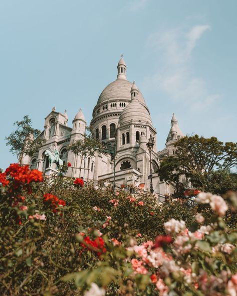 paris city trip guide montmartre sacre coeur Sacre Coeur Aesthetic, Paris City Photography, 3 Days Trip, Paris Guide, Instagram Guide, Paris City, Paris Hotels, City Trip, Paris Travel