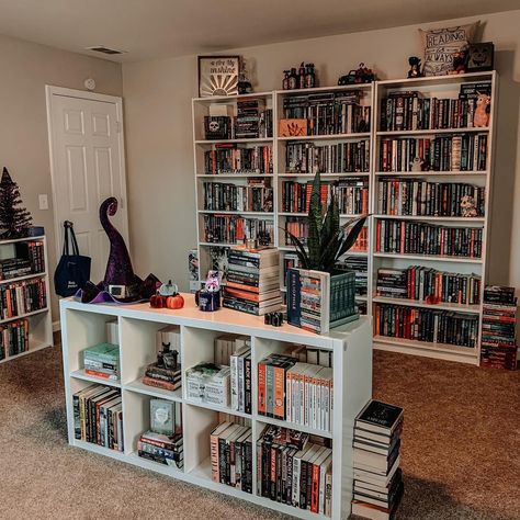 Book Nerd Room Aesthetic, Book Reading Room, Dream House Library, Almost Monday, Bookshelves Aesthetic, Reading Room Decor, Home Library Rooms, Nerd Room, Beautiful Bookshelf