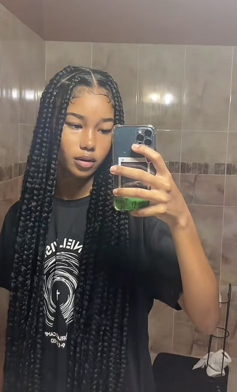 Long jumbo braids Box Braids Chunky, Long Chunky Braids, Box Braids Jumbo Long, Jumbo Braid Pigtails, Large Knotless Box Braids Small Parts, Cute Big Braids Hairstyles, Blonde Big Box Braids, Six Jumbo Braids, Jumbo Knotless Twist Braids