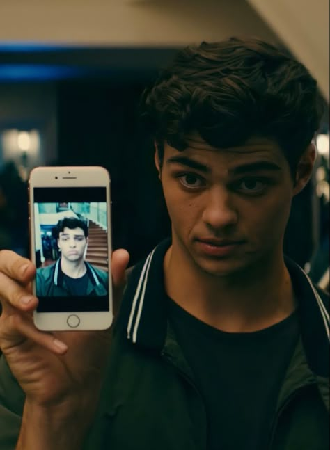 Noah Centineo Aesthetic, Peter Kavinsky Aesthetic Wallpaper, Peter Kavinsky Aesthetic, Noah Centineo Peter Kavinsky, Peter And Lara Jean, Crush Movie, Jean Peters, Peter Kavinsky, Peter K