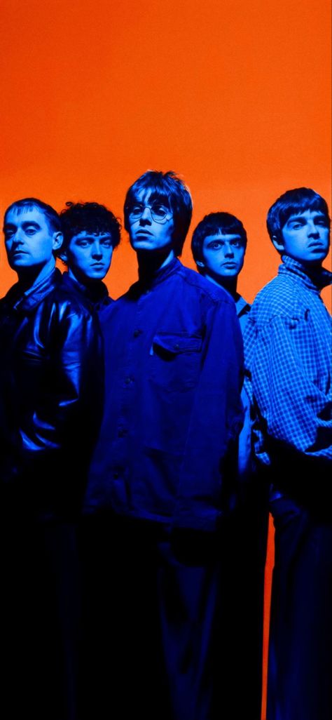 Oasis Wallpaper, Oasis Album, Band Photoshoot, Oasis Band, Liam And Noel, Noel Gallagher, Band Wallpapers, Liam Gallagher, Music Pictures