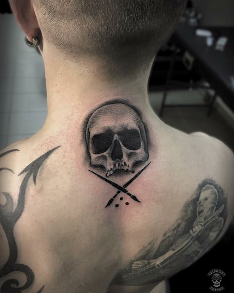 Skull Back Tattoo, Skull And Bones Tattoo, Tattoo Map, Tato Realis, Chest Neck Tattoo, Lion Art Tattoo, Black Skull Tattoo, Inner Bicep Tattoo, Surreal Tattoo