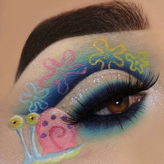 Spongebob Eye Makeup, Spongebob Inspired Makeup, Spongebob Makeup Look, Spongebob Makeup, Extraordinary Makeup, Edgy Eye Makeup, Colourful Makeup, 25th Bday, Eyeshadow Designs