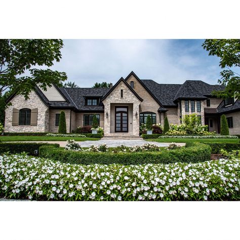 2019 ARDA Winners | American Residential Design Awards French Country Elevations, Stone Stucco Siding Exterior, Michigan Homes Exterior, Modern European House Exterior, White Rock Exterior Homes, European Ranch House Exterior, Limestone And Brick House Exterior, European Exterior Homes, Modern English Exterior