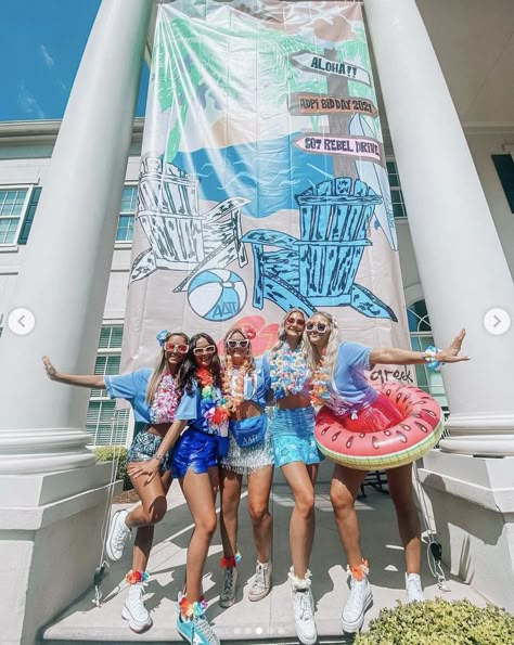 Summer Baby Pictures, Sisterhood Activities, Spirit Week Themes, Sorority Work Week, Sorority Party, Sorority Themes, Sorority Poses, Recruitment Themes, Sorority Banner