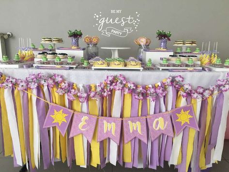 Rapunzel Centerpiece Ideas, Tangled Party Decorations, Tangled Birthday Party Ideas, Tangled Birthday Party, Rapunzel Birthday, Rapunzel Birthday Party, Tangled Birthday, Birthday Free, Princess Theme Birthday