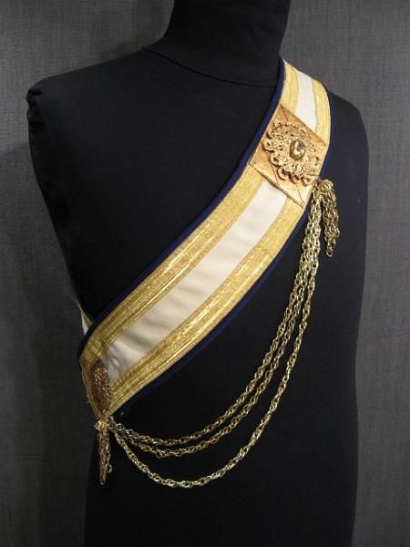 Sash Aesthetic, Royal Belt, Royal Sash, Pageant Sashes, Prince Suit, Royal Tea Parties, Gold Sash, Royal Clothes, King Costume