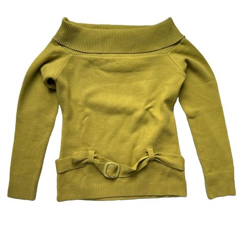 CHARTREUSE KNIT OFF THE SHOULDER... - Depop 90s Style Fashion, Off The Shoulder Jumper, Fashion 2000s, Style Savvy, 90s Style, Sustainable Clothing, Skirt Leather, Y2k Vintage, 90s Fashion