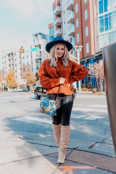 Style Guide: What to Wear in Nashville in the Winter | Nashville Wifestyles Brunch In Nashville Outfit, Nashville Outfits Overalls, Nashville Outfits Over 50, Nashville Style Outfits Winter, Nashville Fashion Winter, What To Wear In Nashville In February, Nashville Day Outfit Winter, Nashville Cold Weather Outfits, Winter Outfits For Nashville Tn