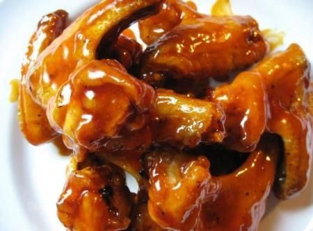 Sweet & Sassy Wing Sauce Recipe Chicken Wing Sauce Recipes, Honey Bbq Wings, Best Chicken Wing Recipe, Hot Wing Sauces, Wing Sauce Recipes, Chicken Wing Sauces, Bbq Wings, Meat Appetizers, Tailgating Recipes