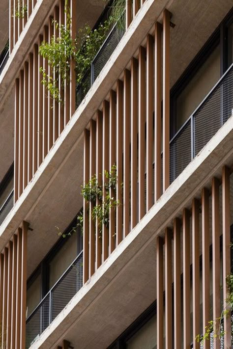 Gallery of Harmonia 1250 Building / Triptyque - 8 Louvre Facade Architecture, Wood Louver Facade, Louvers Design Exterior, Balcony Facade Design, Wood Facade Design, Wooden Facade Architecture, Facade Louvers, Exterior Design Building, Wooden Louvres