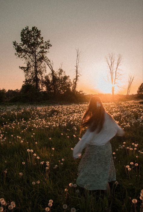 Dancing In A Field Aesthetic, Dancing In Flower Field, People Running Aesthetic, Running Through Field Aesthetic, Abby + Core + Aesthetic, Dancing In A Field, Running In A Field, Amber Aesthetic, Norman Love