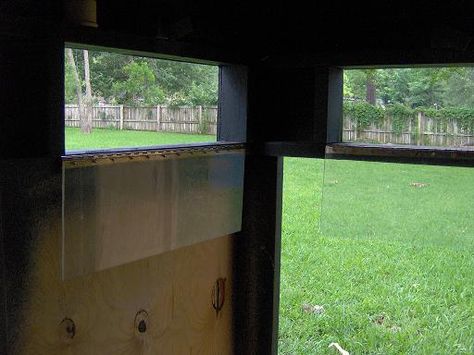 hinged windows for the blinds.......D. Deer Stand Windows Ideas, Hunting Blind Windows, Deer Blind Windows Ideas, Deer Stand Windows, Homemade Deer Blinds, Deer Blind Plans, Deer Hunting Stands, Deer Blinds, Shooting House