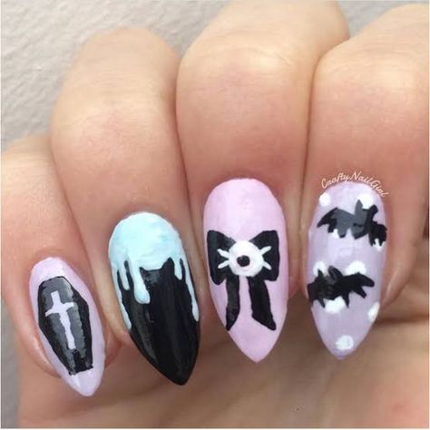 Pastel Goth Nails Short, Pastel Goth Nail Art, Kawaii Goth Nails, Goth Nails Square, Pastel Goth Nails, Goth Nail Art, Kawaii Instagram, Nails Pastel, Goth Kawaii