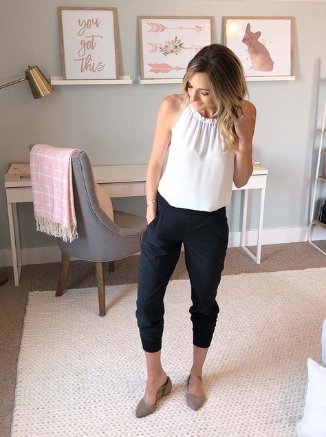 June DailyLook Box Daily Look Subscription Outfits, Dailylook Box Outfits, Dailylook Outfits Stylists, Dailylook Outfits, Clothing Subscription, Daily Look, Stitch Fix, Capri Pants, Cute Outfits