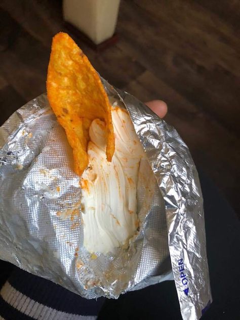 Doritos and cream cheese Doritos With Cheese, Doritos Cheese, Cream Cheese Doritos Chicken, Cream Cheese Stuffed Dorito Chicken, Cream Cheese And Bacon Stuffed Doritos, Flaming Hot Doritos, Appetizer Snacks, Cream Cheese, Cheese