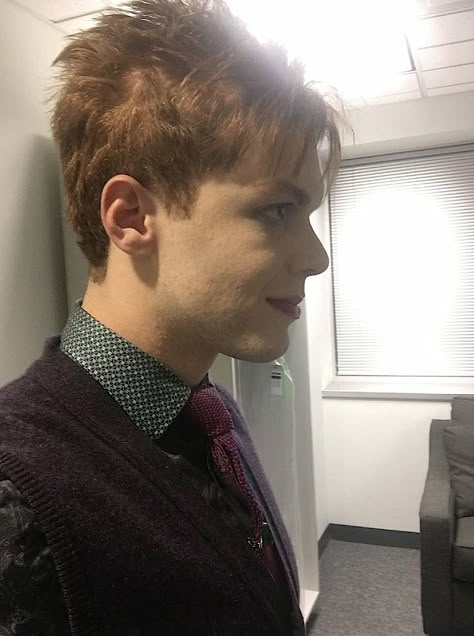 cameron riley monaghan, jeremiah valeska, gotham, gotham bts, gotham cast, gotham city Cameron Monaghan And Noel Fisher, Gotham Jerome, Cameron Monaghan Gotham, Jerome And Jeremiah Valeska, Valeska Twins, Jerome Gotham, Jerome And Jeremiah, Gotham Joker, Gotham Cast