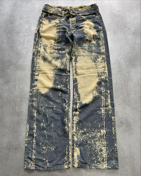 2000s Jean Paul Gaultier Sun Faded Print Pants Available on www.dolcevitahub.com | Link in bio Bleach Denim, Pants Inspiration, Material Exploration, Custom Pants, Bleached Jeans, Bleached Denim, Painted Jeans, Denim Clothing, Street Fashion Men Streetwear