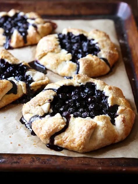 Fruit Galettes, Blueberry Galette, Completely Delicious, Baking List, Authentic Mexican Recipes, Sanding Sugar, Summer Pie, Galette Recipe, Summer Baking