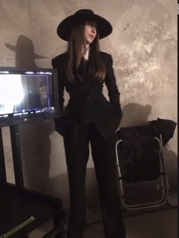 taissa farmiga rare ahs photo as zoe benson coven bts behind the scenes Tassia Farmiga, Zoe Benson, Ahs Cast, Tate And Violet, American Horror Story 3, Taissa Farmiga, Ahs Coven, American Horror Story Coven, I Love Cinema