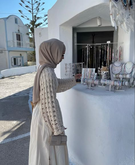 Modest Fashion Ideas, Hijab Outfits, Outfits Fashion, Modest Fashion, Fashion Ideas, Greece, On Instagram, Instagram