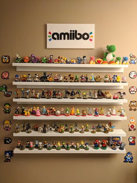 Amiboo Display, Gamer House, Amiibo Display, Ikea Mosslanda, Nintendo Room, Mosslanda Picture Ledge, Mario Room, Funko Pop Display, Retro Games Room