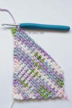 C2C Moss Stitch Rectangle Tutorial C2c Moss Stitch, Crocheted Dishcloths, Tunisian Stitches, Crochet C2c Pattern, C2c Crochet Pattern Free, C2c Crochet Blanket, شال كروشيه, Patchwork Heart, Dishcloth Crochet Pattern