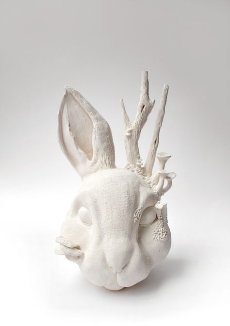 Animal Skull Sculpture, Animal Bust Sculpture, Ceramic Figures Animals, Ceramic Sculpture Animal, Sculpture Art Clay Animals, Clay Animal Skull, Animal Ceramics Ideas, Sculpture Art Clay Inspiration, Animal Sculptures Clay