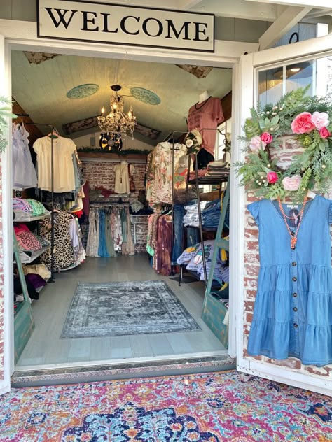 Portable Boutique Trailer, Shed Into Boutique, Mobile Store Ideas, She Shed Retail Store, Mobile Hat Boutique, Tiny Store Ideas, Mobile Trailer Boutique, Tiny Boutique Interior, Store On Wheels Mobile Boutique